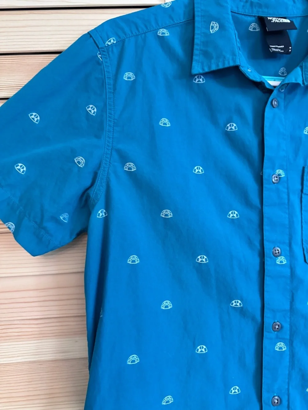 The North Face Teal Short Sleeve Baytrail‎ Jacq Shirt Tent Print Men Medium